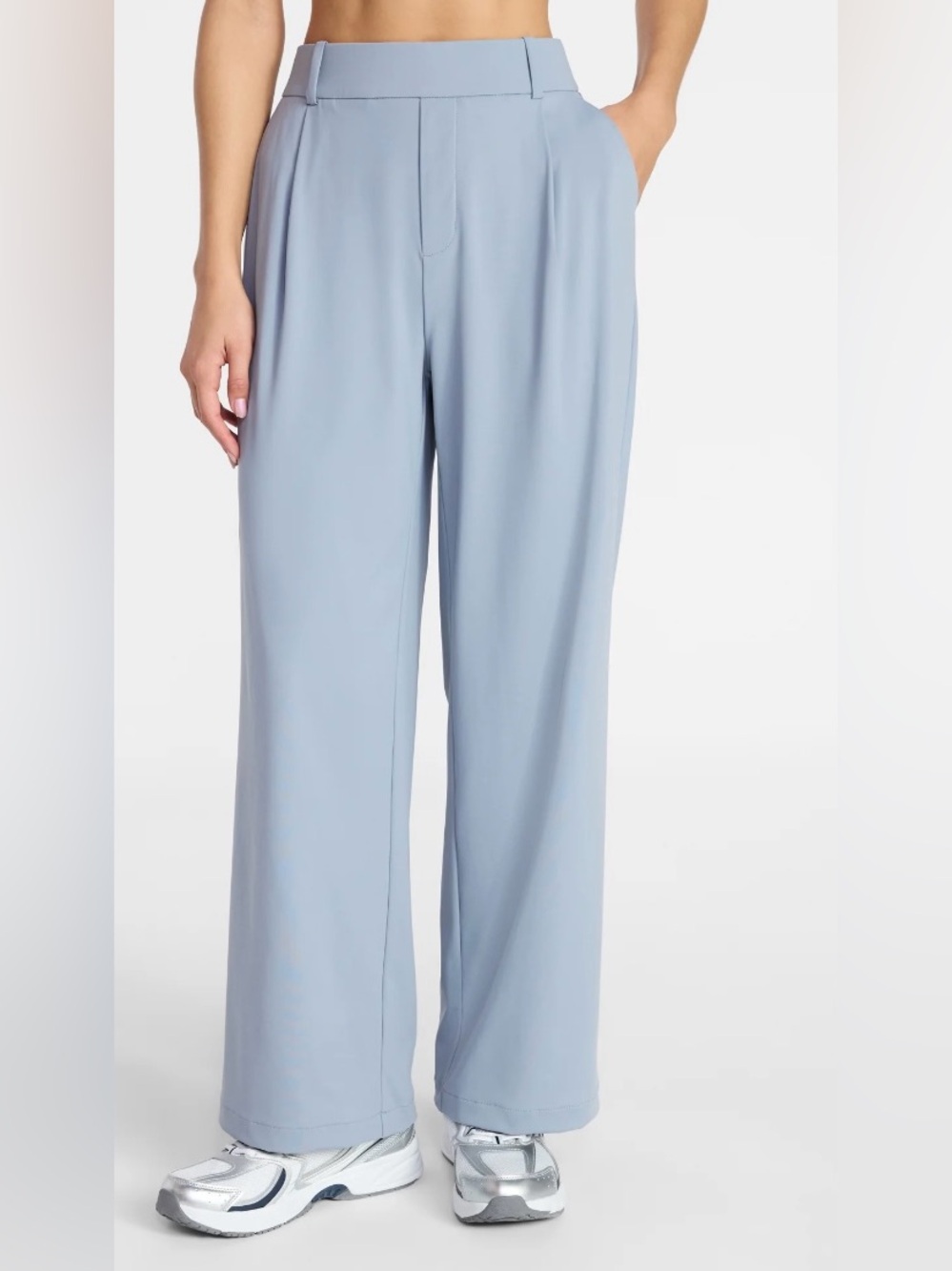 NWT Avia Relaxed fit High-Rise pleated Pants in Light Blue